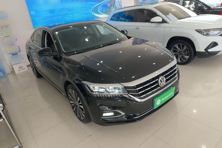 Used Volkswagen Passat 2019 330TSI Luxury Edition China VI Standard Exterior 1