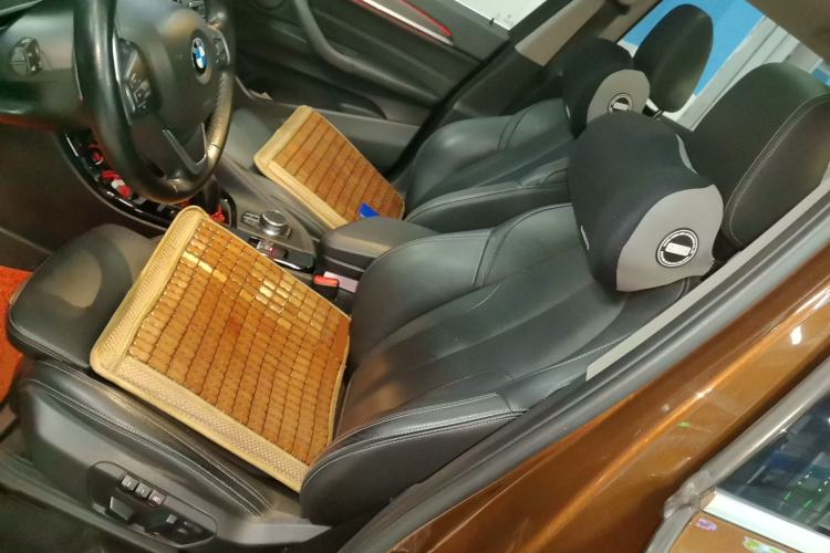 Used BMW X1 2016 xDrive25Li Luxury Model
