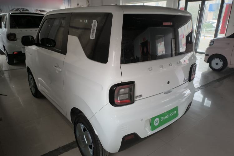 Used Geely Galaxy Panda 2024 Panda Mini 200km Endurance Bear
