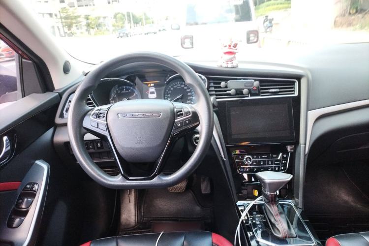 Used Venucia D60 2019 100 000 Honor 1.6L XL CVT Chenku Edition China VI Standard