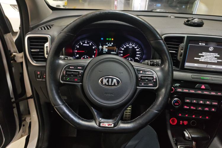 Used Kia KX5 2016 1.6T Automatic Two-Wheel Drive Premium Steering Wheel