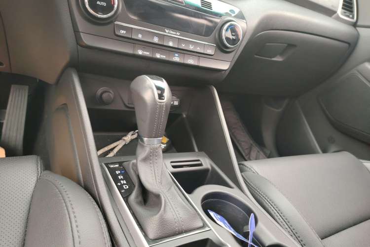 Used Hyundai Tucson 2015 1.6T Dual-Clutch Two-Wheel-Drive Smart Model
