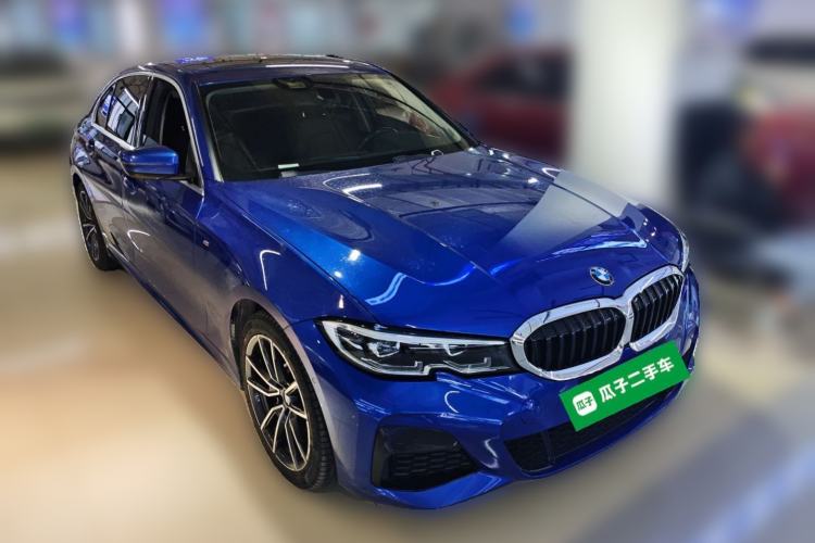 Used BMW 3 Series 2020 320Li M Sport Package Front Right 45 Deg