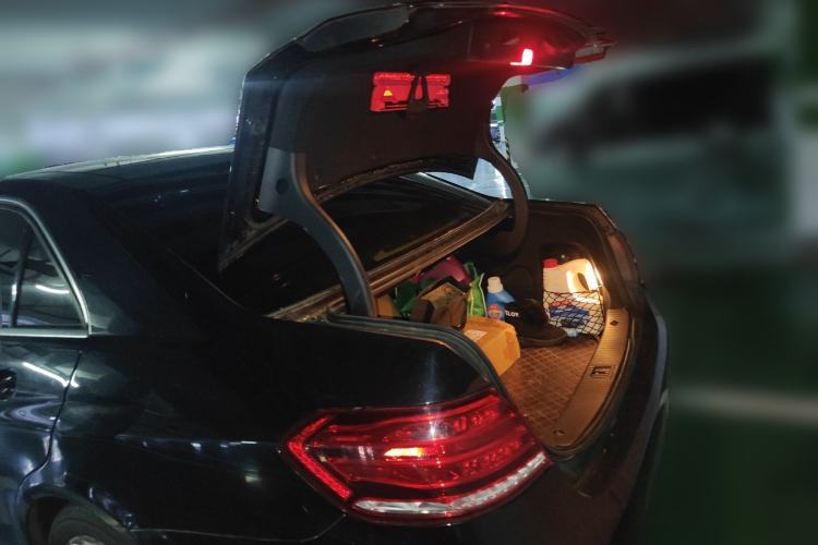 Used Mercedes-Benz E-Class 2014 E 260 L Luxury Model Trunk