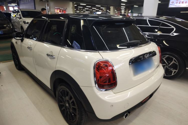 Used MINI MINI 2021 1.5T COOPER Classic Edition Five-Door Version