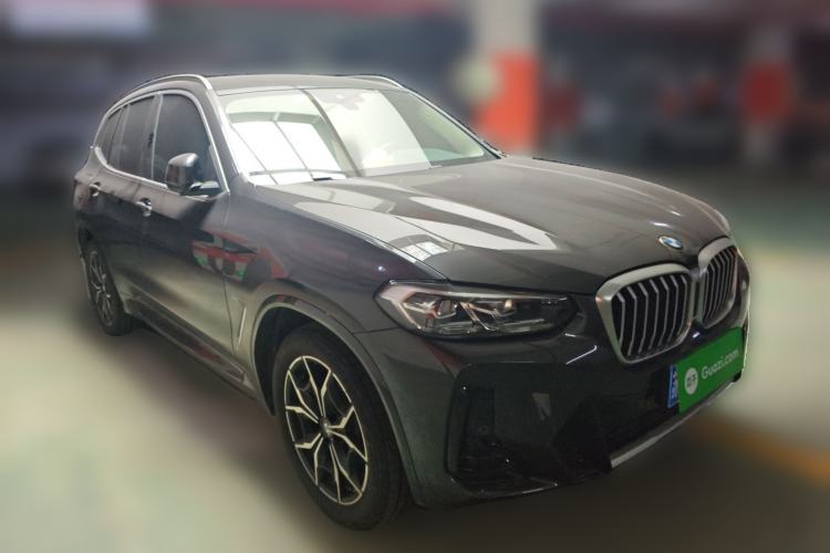 Used BMW X3 2022 xDrive25i M Sport Package Front Right 45 Deg