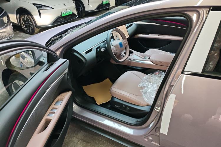 Used XPeng MONA M03 2025 620 Ultra-Long Range Plus
