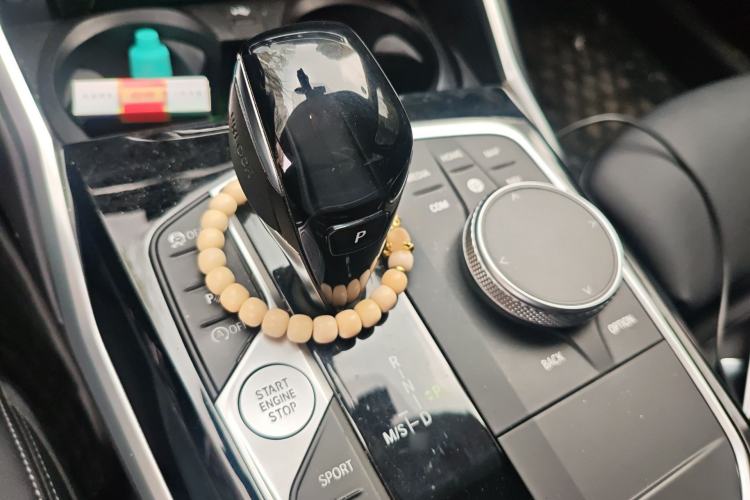 Used BMW 3 Series 2021 320i Sport Package Gear Lever