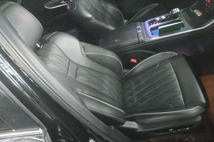 Used GAC Trumpchi GS8 2022 Flagship Series 2.0 TGDI Four-Wheel Drive Luxury Smart Connectivity Version (7 Seats)