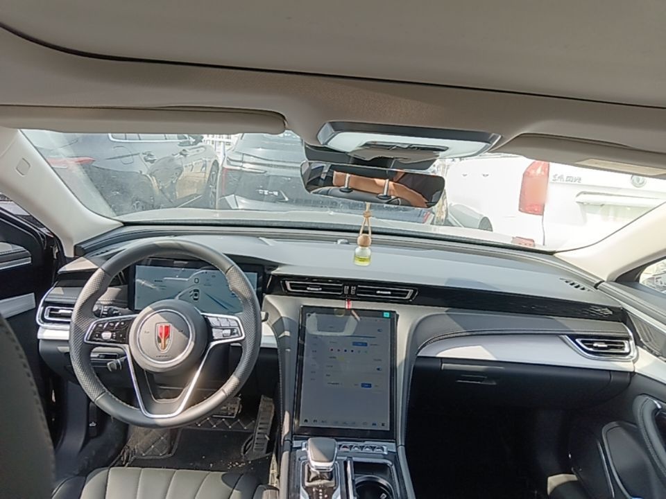 Hongqi H5 PHEV 2025 130 Super Hybrid Version — снимка 12