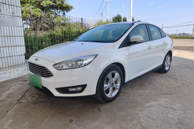 Used Ford Focus 2015 Sedan 1.6L Automatic Comfort Model Guazi used car, China used car export, Used car for sale, Used  cars, Cheapest cars for sale