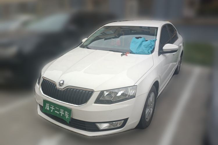 Used Skoda Octavia 2015 1.6L Automatic Eado Edition