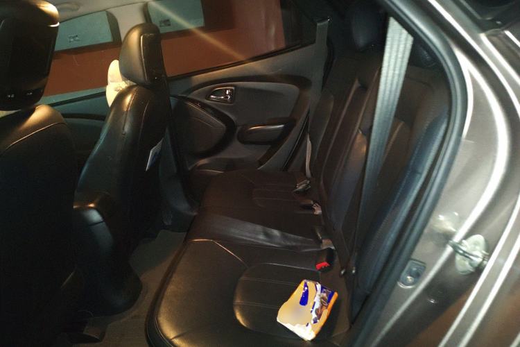 Used Hyundai ix35 2013 2.0L Automatic Two-Wheel Drive Smart GLS China IV Standard Left Rear Seat