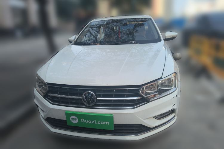 Used Volkswagen Bora 2016 1.6L Manual Comfort Model
