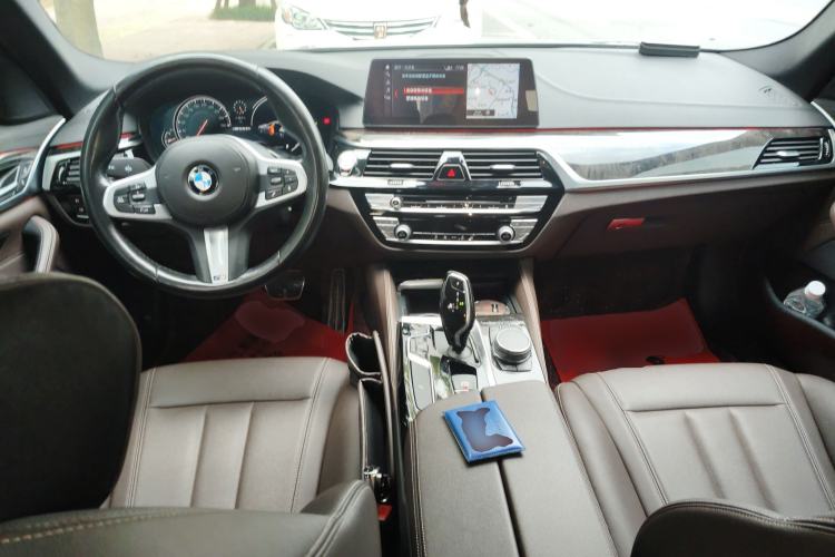 Used BMW 5 Series 2018 525Li M Sport Package
