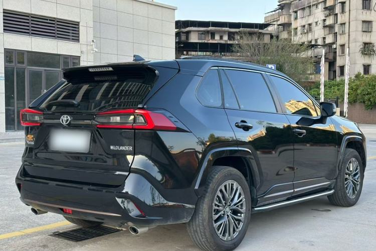 Used Toyota Wildlander 2024 2.0L CVT Two-Wheel Drive Luxury PLUS Edition Exterior 6