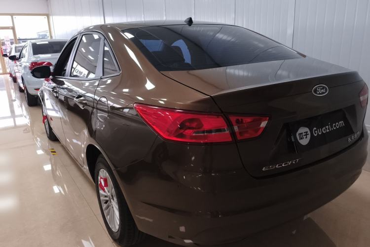 Used Ford Escort 2015 1.5L Automatic Comfort Edition Rear Left 45 Deg