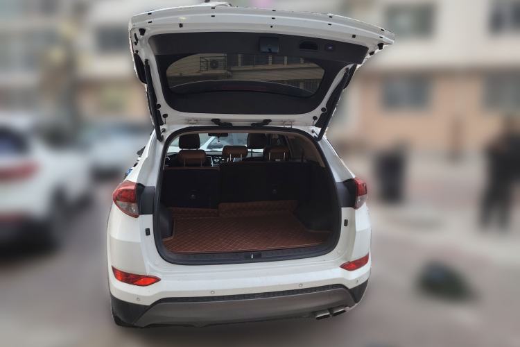 Used Hyundai Tucson 2015 1.6T Dual-Clutch Two-Wheel-Drive Smart Model
