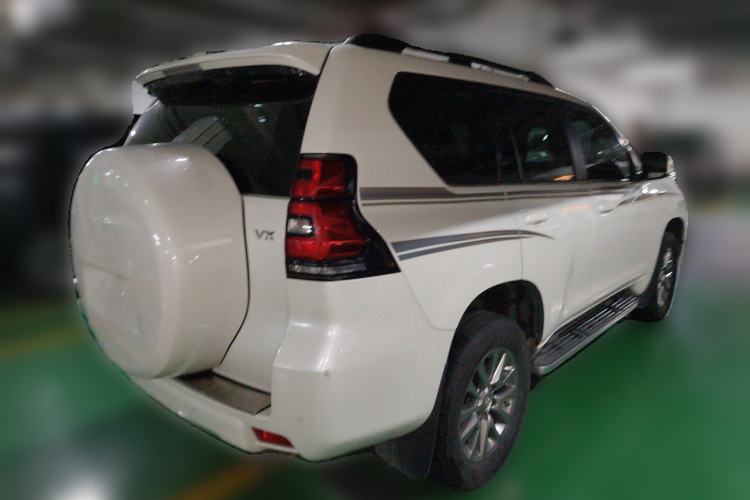 Used Toyota Prado 2018 3.5L Automatic VX with Rear-Mounted Spare Tire
