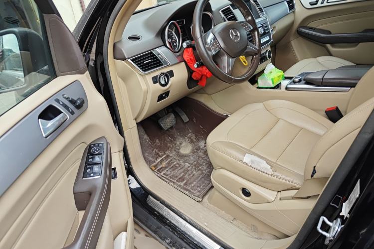 Used Mercedes-Benz M-Class 