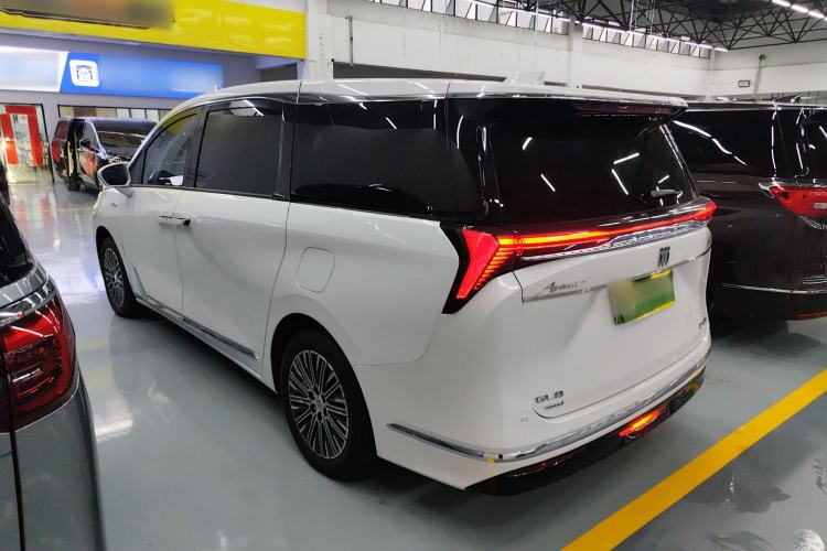 Used Buick GL8 New Energy 2024 Lu Zun Deluxe Edition 7-Seater
