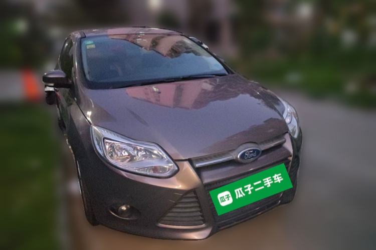 Used Ford Focus 2012 Sedan 1.6L Manual Comfort Model Front Right 45 Deg