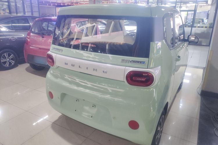 Used Wuling Hongguang MINIEV 2024 3rd Generation 215km Youth Edition