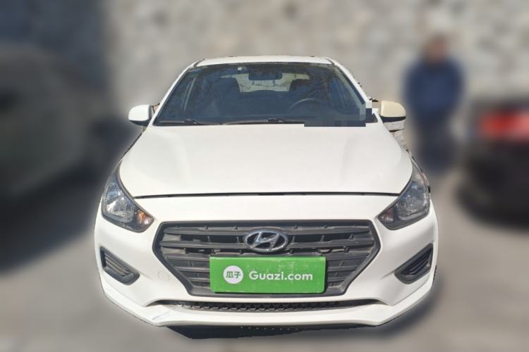 Used Hyundai Verna (older generation) 2017 1.4L Manual Refreshed Version China VI Standard
