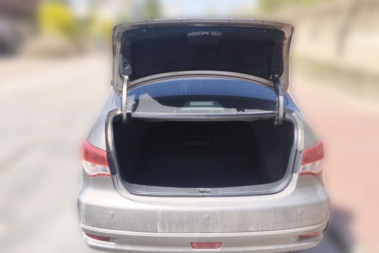 Used Nissan Sylphy 2018 Classic 1.6XE+ Manual Leading Edition
