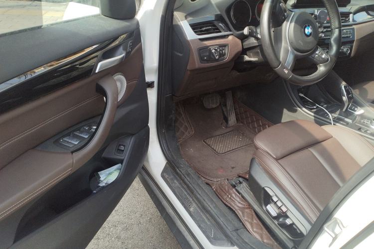 Used BMW X1 2021 Restyled sDrive25Li Leading Edition
