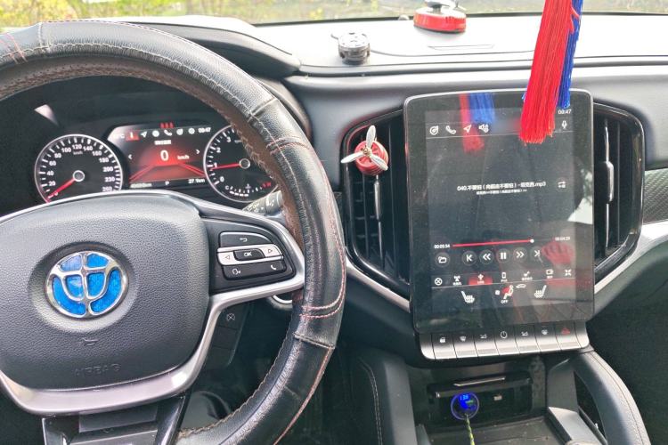 Used Brilliance V7 2018 280T DCT Luxury Model 5 Seats
