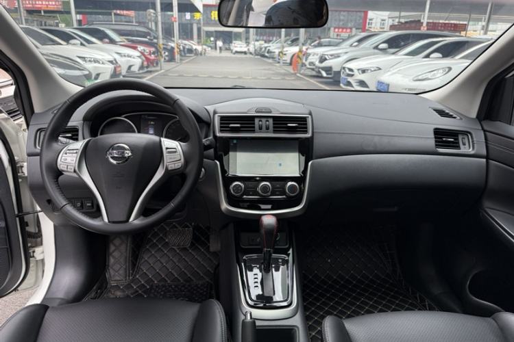 Used Nissan Tiida 2023 1.6L CVT Smart Drive Version Interior 4