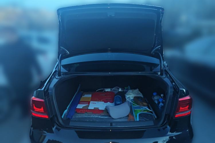 Used Volkswagen Magotan 2013 3.0 FSI Flagship Model Trunk