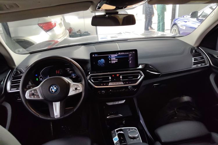 Used BMW iX3 2022 Leading Model