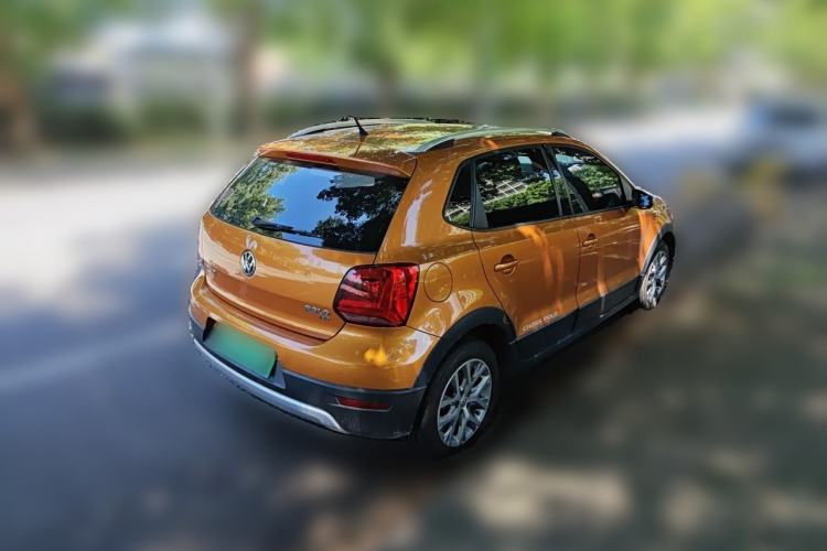 Used Volkswagen Polo 2018 1.5L Cross Polo Automatic
