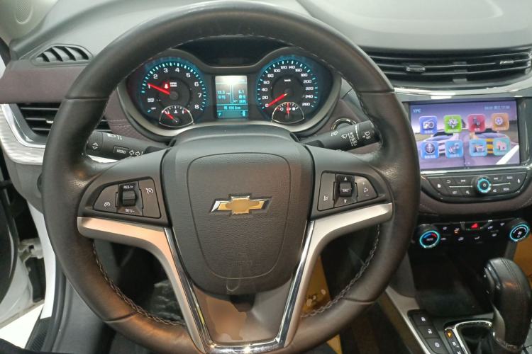 Used Chevrolet Malibu 2018 530T Automatic Luxury Edition Steering Wheel