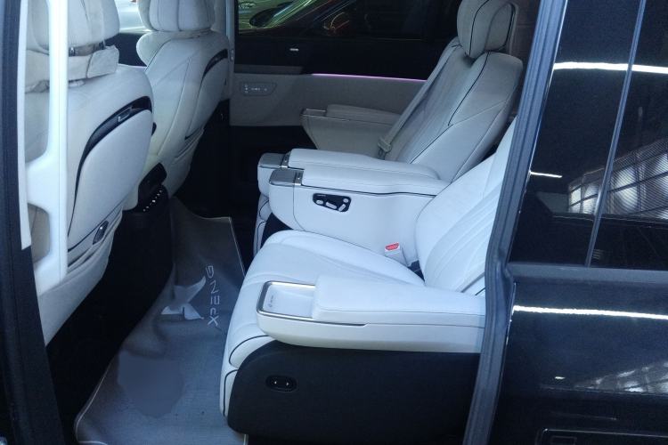 Used XPeng X9 2024 640 All-Wheel Drive High-Performance Max
