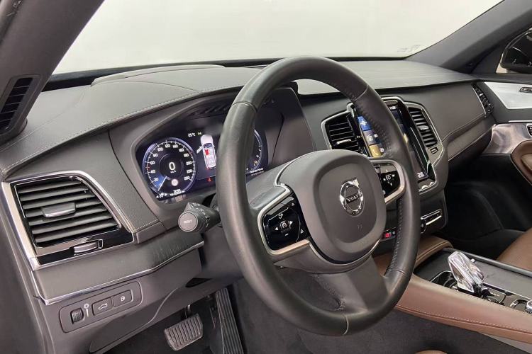 Used Volvo XC90 New Energy 2021 E-Drive Hybrid T8 Luxury Flagship 7-Seater Interior 5