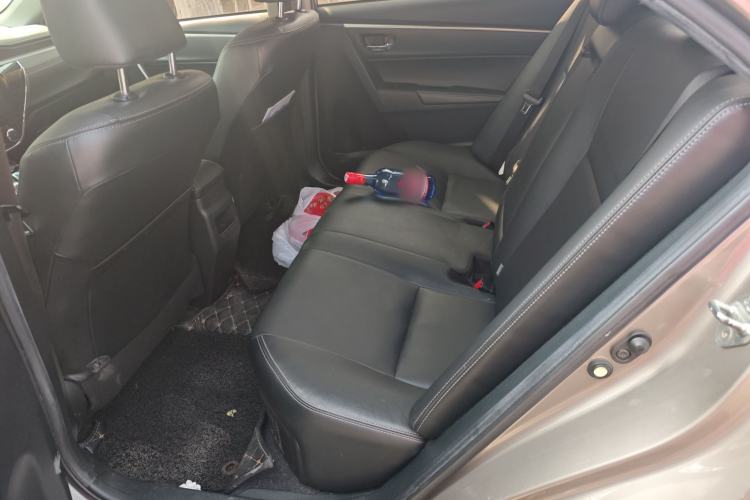 Used Toyota Corolla 2016 Dual-Engine 1.8L E-CVT Elite Edition