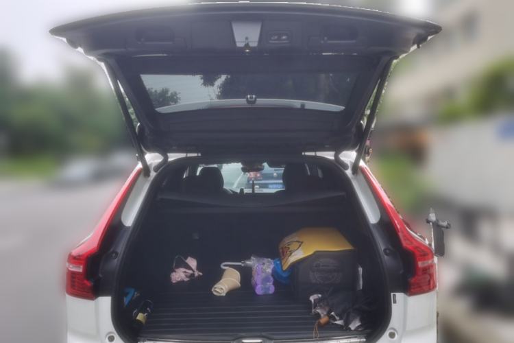 Used Volvo XC60 New Energy 2022 T8 Plug-in Hybrid Long-Range All-Wheel Drive Luxury Edition
