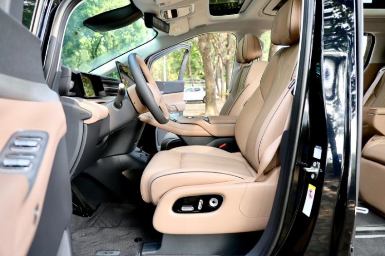 Used XPeng X9 2025 650 Long-Range Max