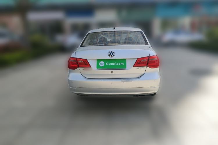 Used Volkswagen Jetta 2013 1.4L Manual Fashion Model