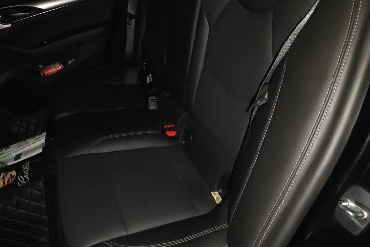 Used Cadillac CT5 2021 Revised 28T Luxury Version Left Rear Seat