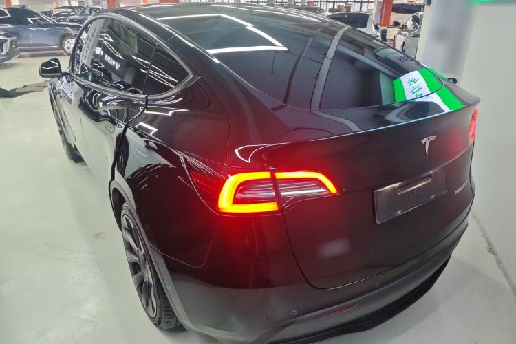 Used Tesla Model Y 2021 Standard Range Rear-Wheel Drive Version