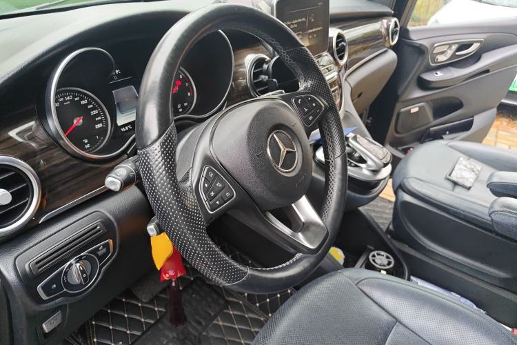 Used Mercedes-Benz V-Class 2018 V 260 Avantgarde Edition China V
