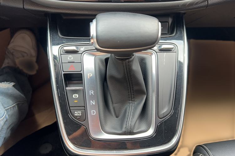 Used GAC Trumpchi M6 2021 270T DCT Prestige Edition (7-seater)