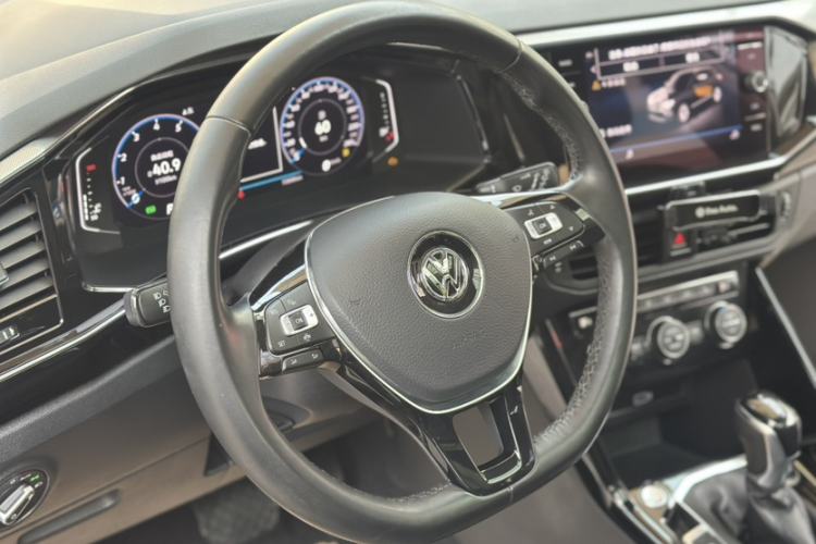 Used Volkswagen Tayron 2019 330TSI Two-Wheel-Drive Luxury Plus China VI Standard
