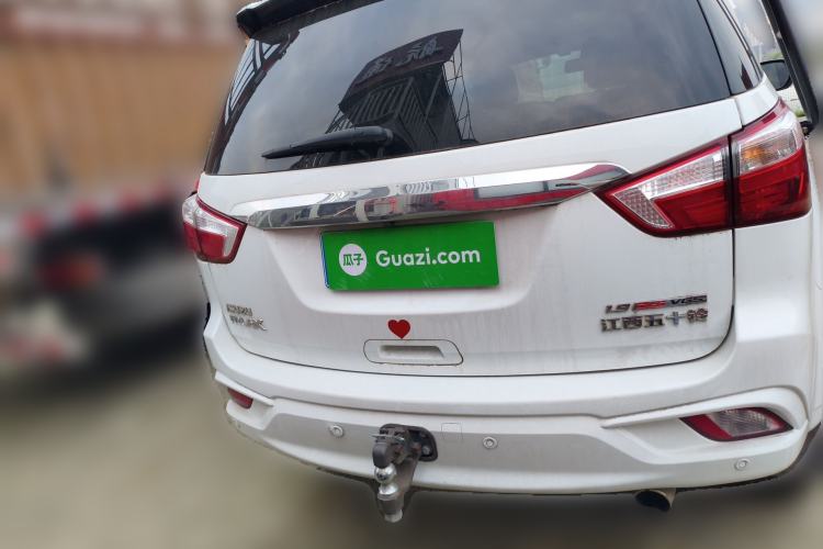 Used Isuzu mu-X 2018 1.9T Diesel Automatic 2WD Enjoyment Edition 7 Seats
