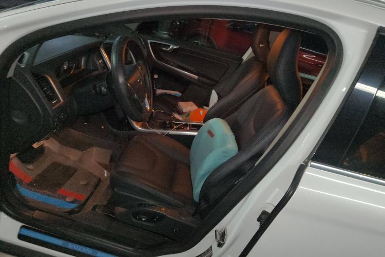 Used Volvo XC60 2017 T5 Smart Upgrade Edition
