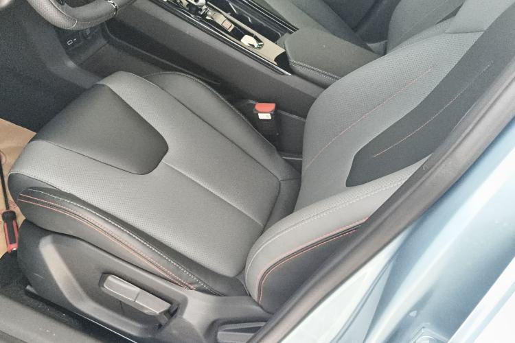 Used Geely Auto Emgrand X7 Sport 2023 Boyue COOL 1.5TD Smart Connectivity Model Left Front Seat